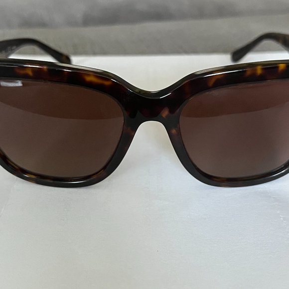 Coach Polarized Sunglasses - Picture 7 of 9